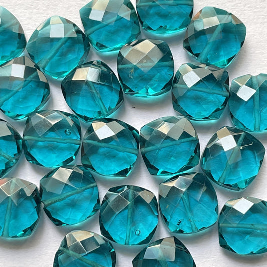 London blue topaz Faceted Nice Quality (10 mm) Cushion Shape (Lab-Created)