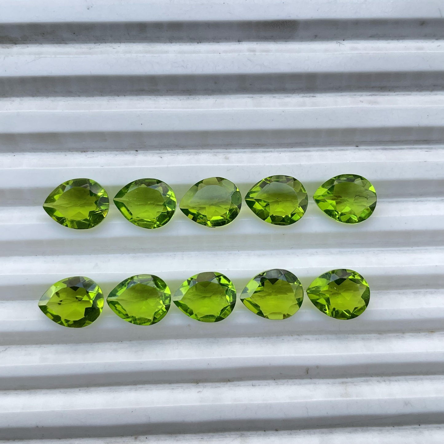 Peridot Faceted Nice Quality (8x10 mm) Pear Shape (Lab-Created)