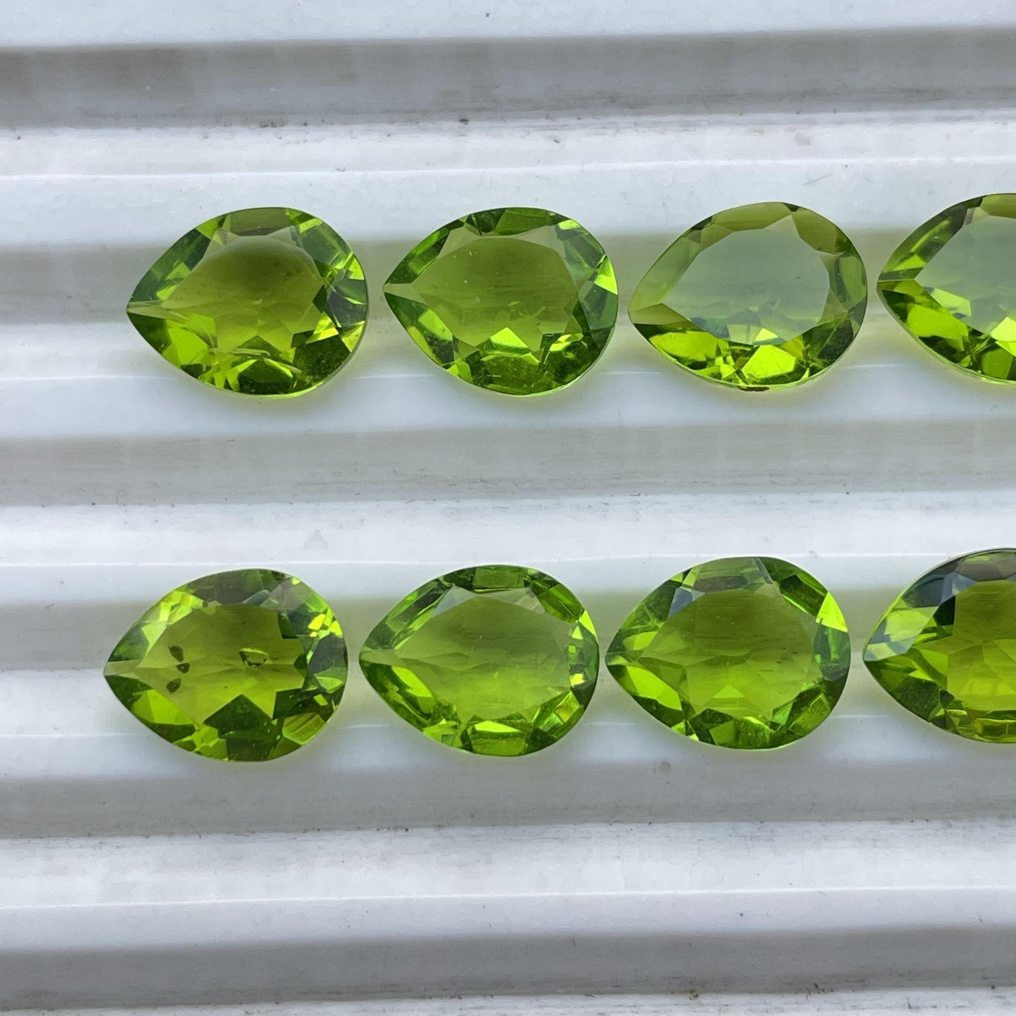 Peridot Faceted Nice Quality (8x10 mm) Pear Shape (Lab-Created)