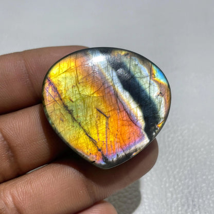 Herat Labradorite Cabochon: Multicolor Flash Gemstone for Jewelry Making (88.5 Cts)