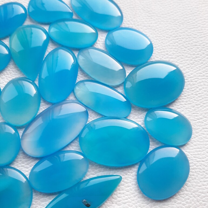 CHALCEDONY QUARTZ, Wholesale Cabochon Lot By Weight With Different Shapes And Sizes Used For Jewelry Making (Natural)