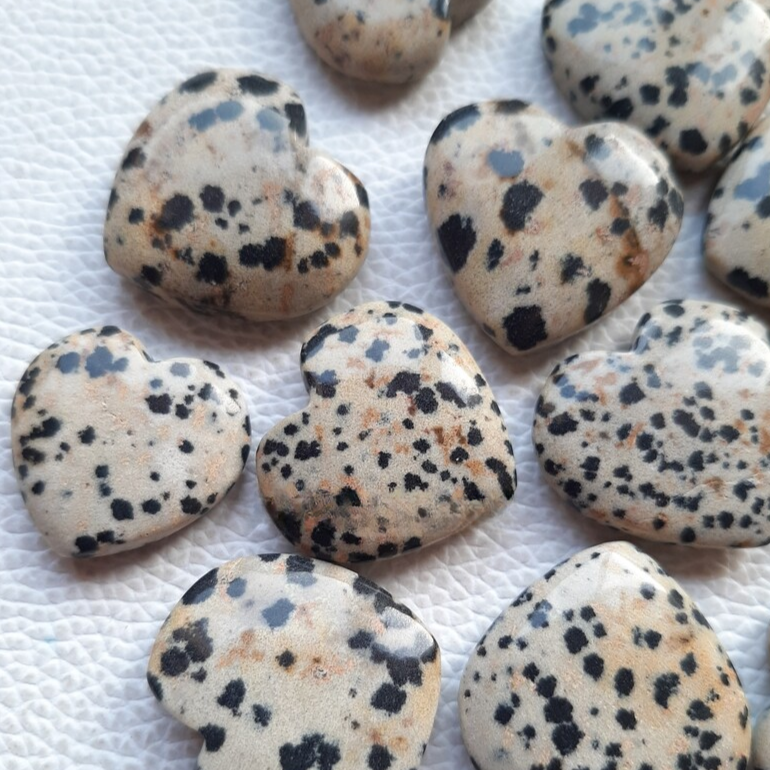 DALMATIAN Heart Shape Cabochon Wholesale Lot By Weight With Different Shapes And Sizes Used For Jewelry Making (Natural)