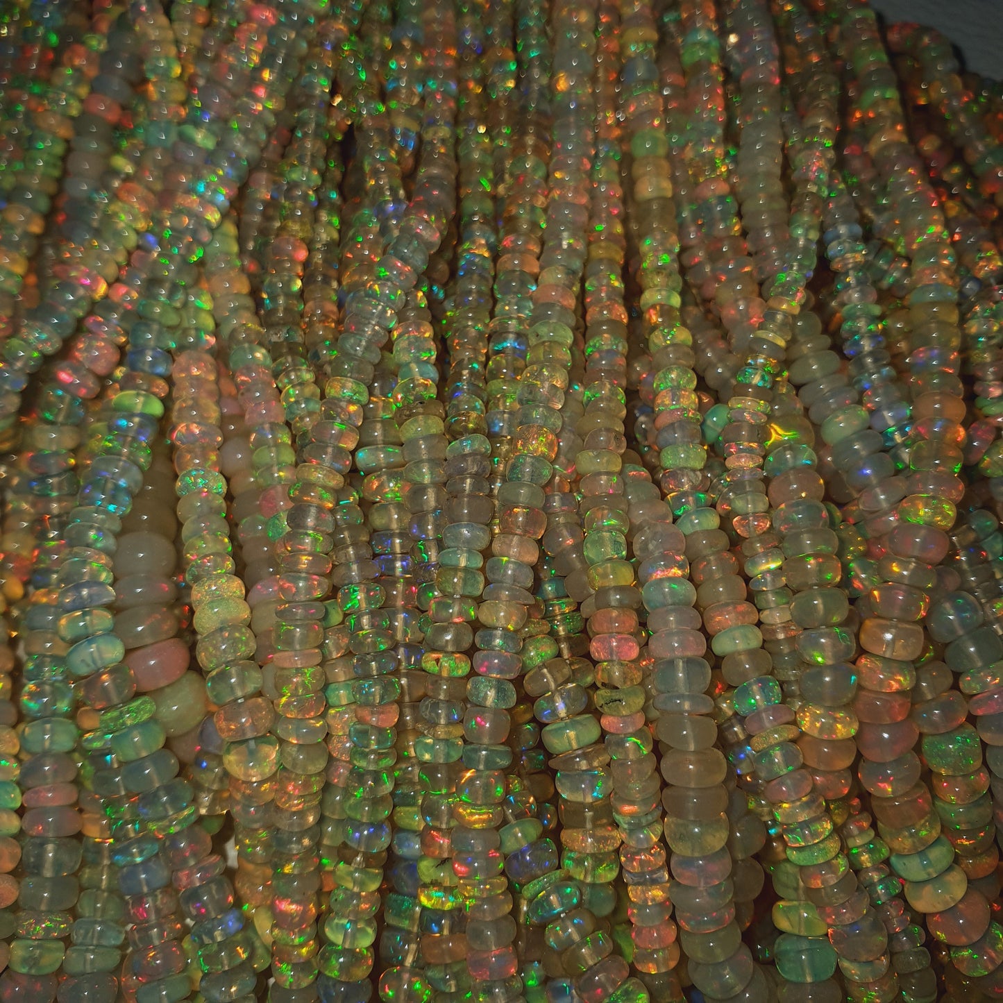 Natural Ethiopian Opal Strands (Natural)