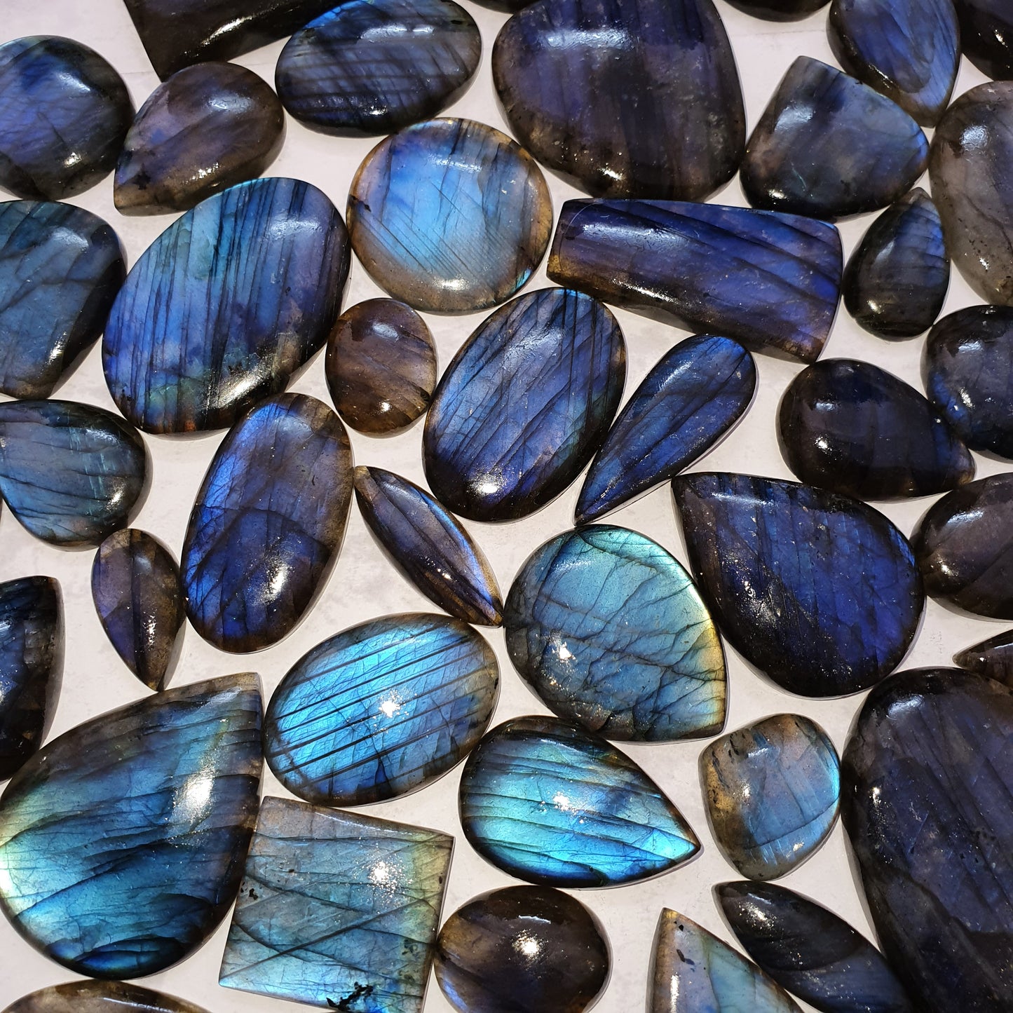 Natural Blue Labradorite Cabochon (Natural)