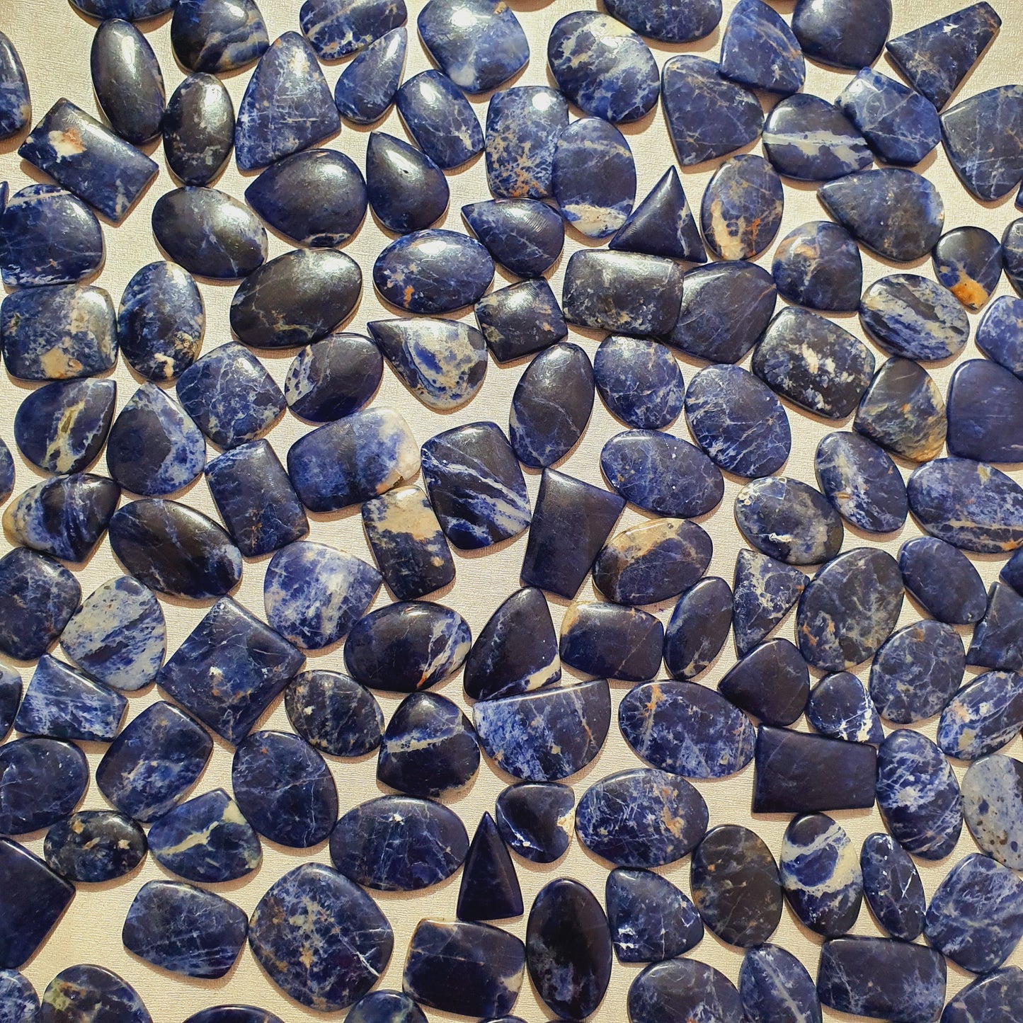 Natural Sodalite Cabochon (Natural)