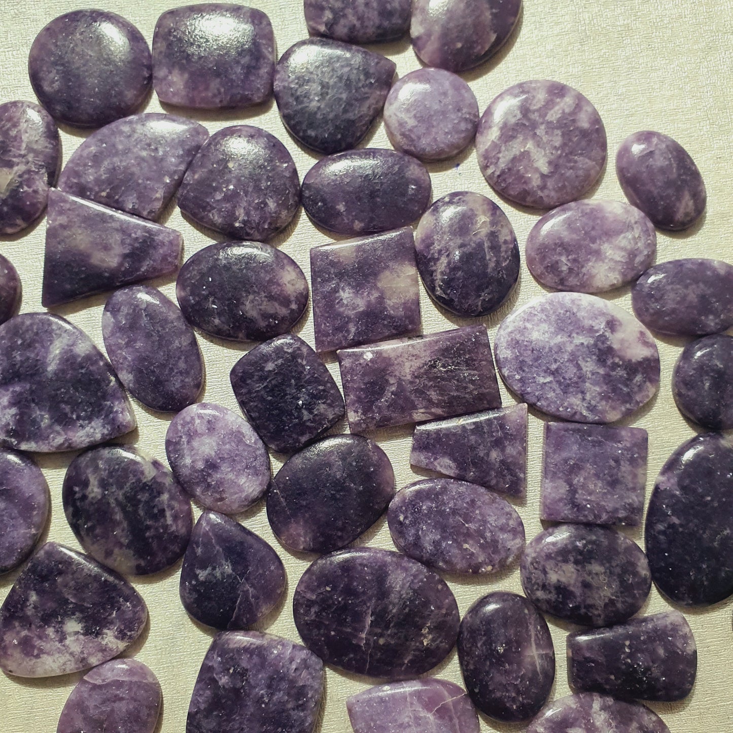 Natural Lepidolite Cabochon (Natural)