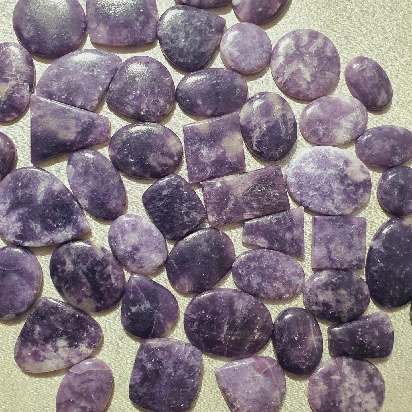 Natural Lepidolite Cabochon (Natural)