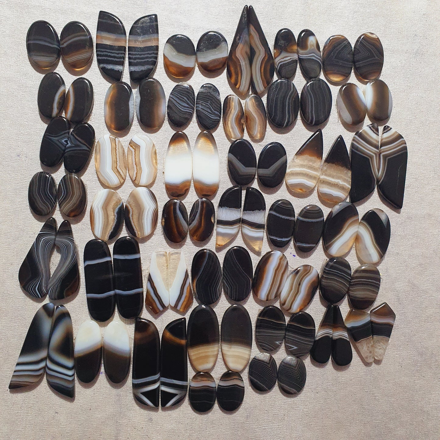 Natural Banded Agate Pairs (Natural)