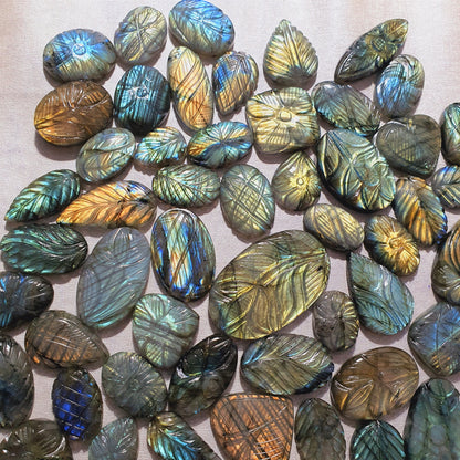 Natural Labradorite Carving (Natural)
