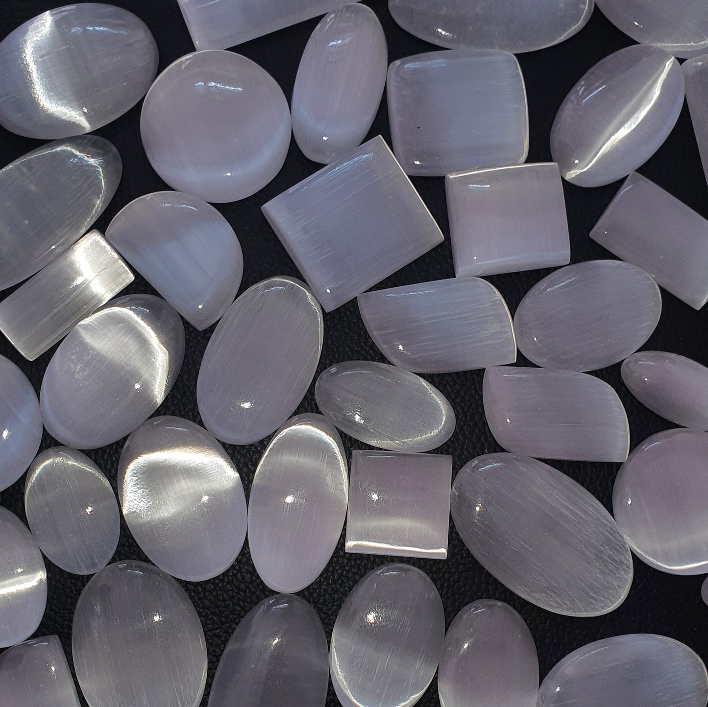 Natural Selenite Cabochon (Natural)