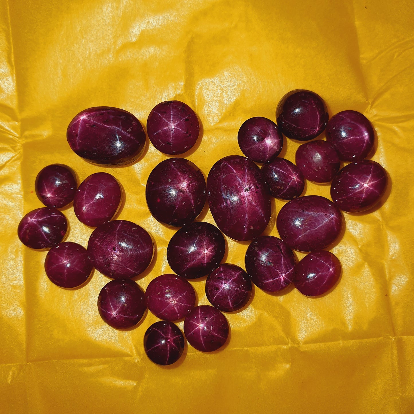 Natural Star Ruby Cabochon (Natural)