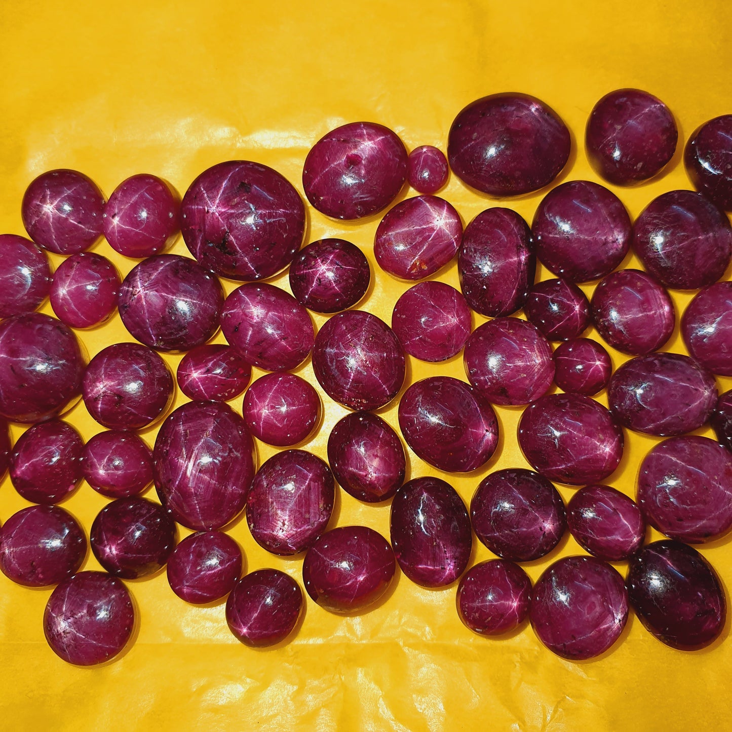 Natural Star Ruby Cabochon (Natural)