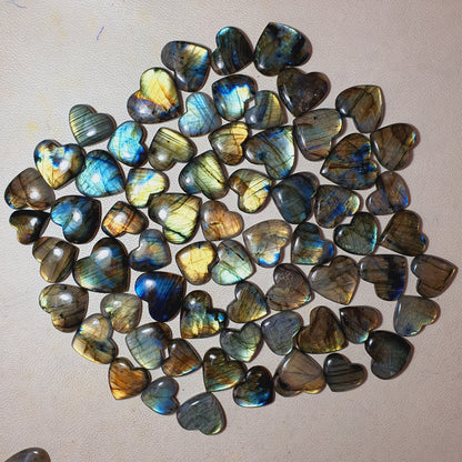 Natural Labradorite Hearts Cabochon (Natural)
