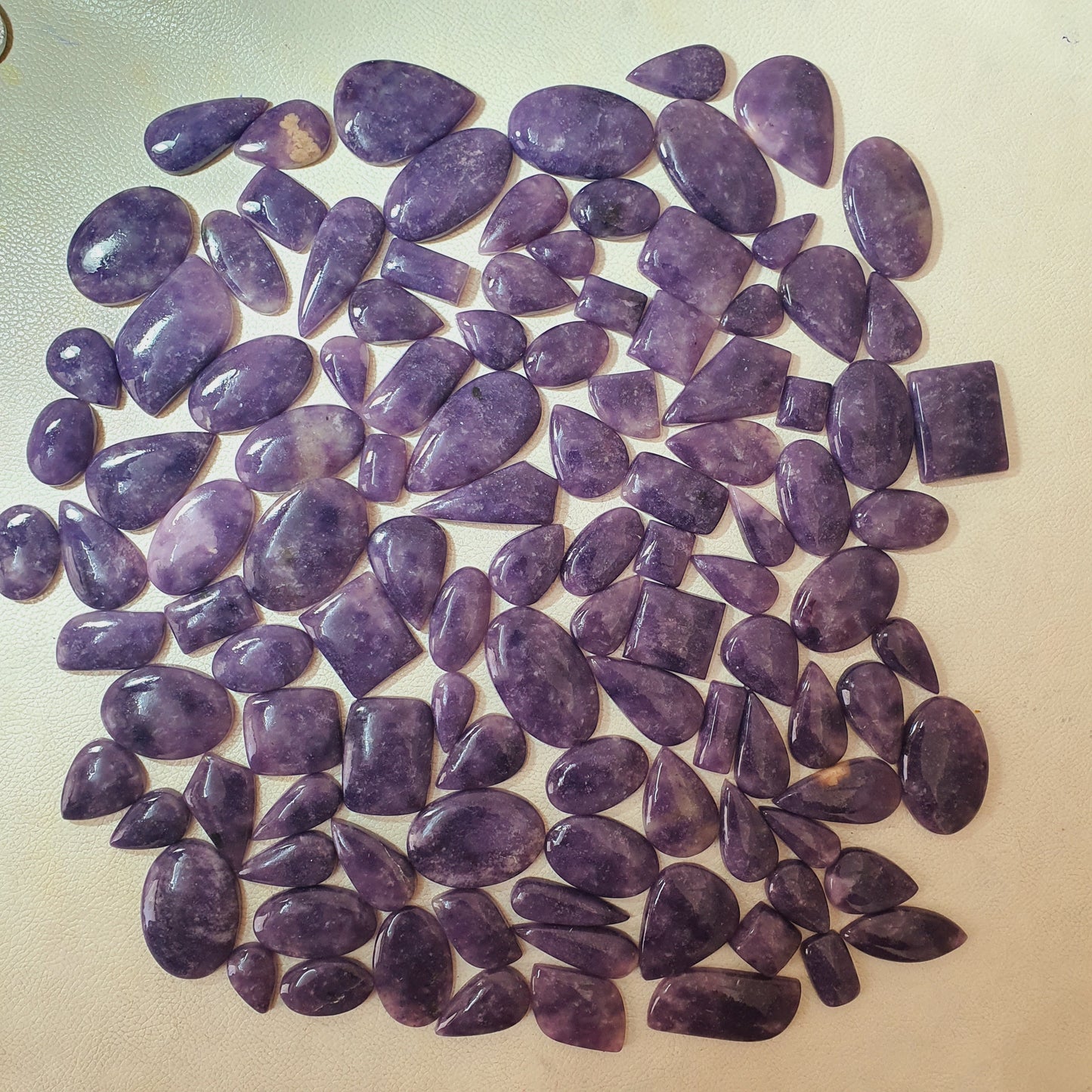 Natural Lepidolite Cabochon (Natural)