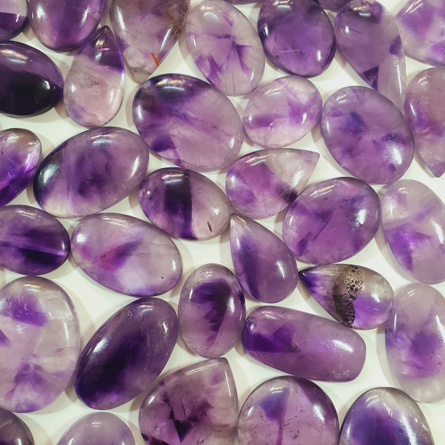 Natural Amethyst Star Cabochon (Natural)