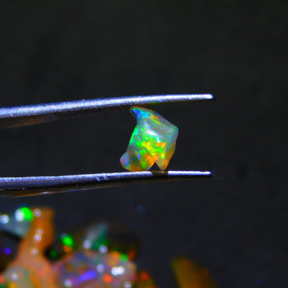 Natural Ethiopian Opal Rough (Natural)