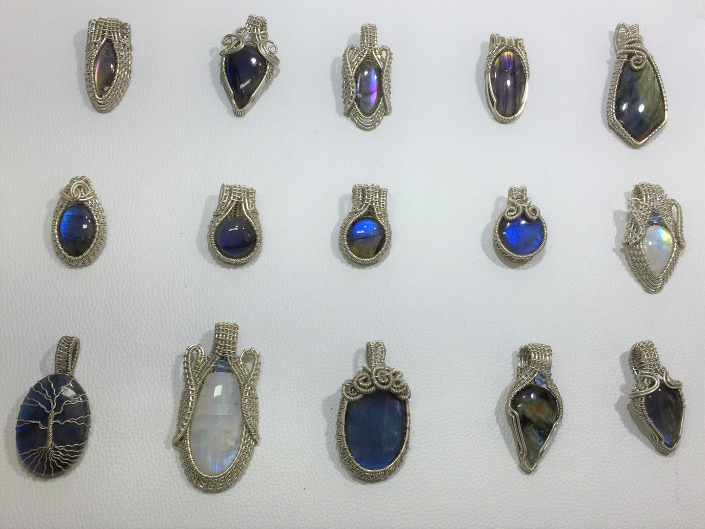 Wire Wrapping Silver Jewelry Pendants (Natural)