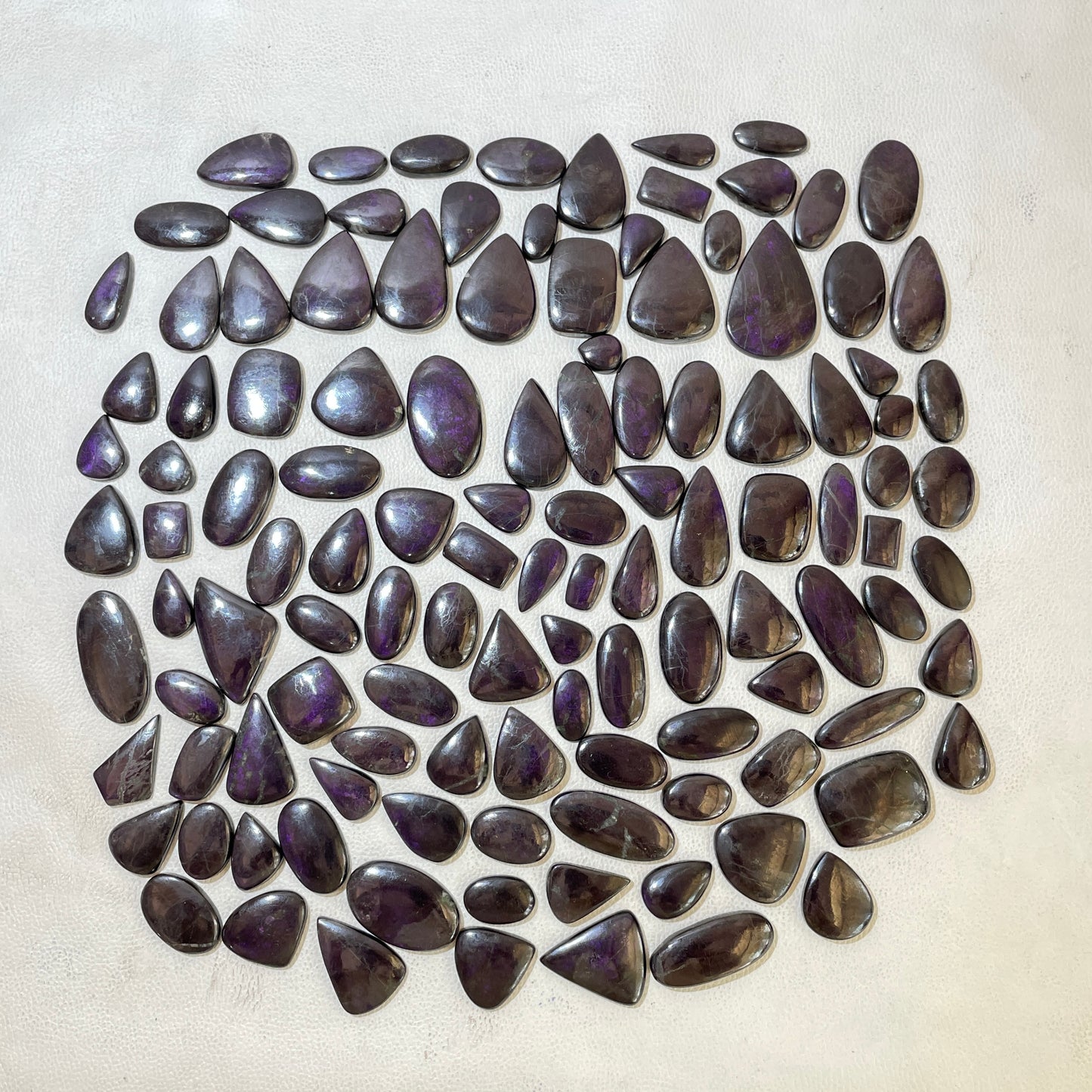 Natural Purpurite Cabochon (Natural)