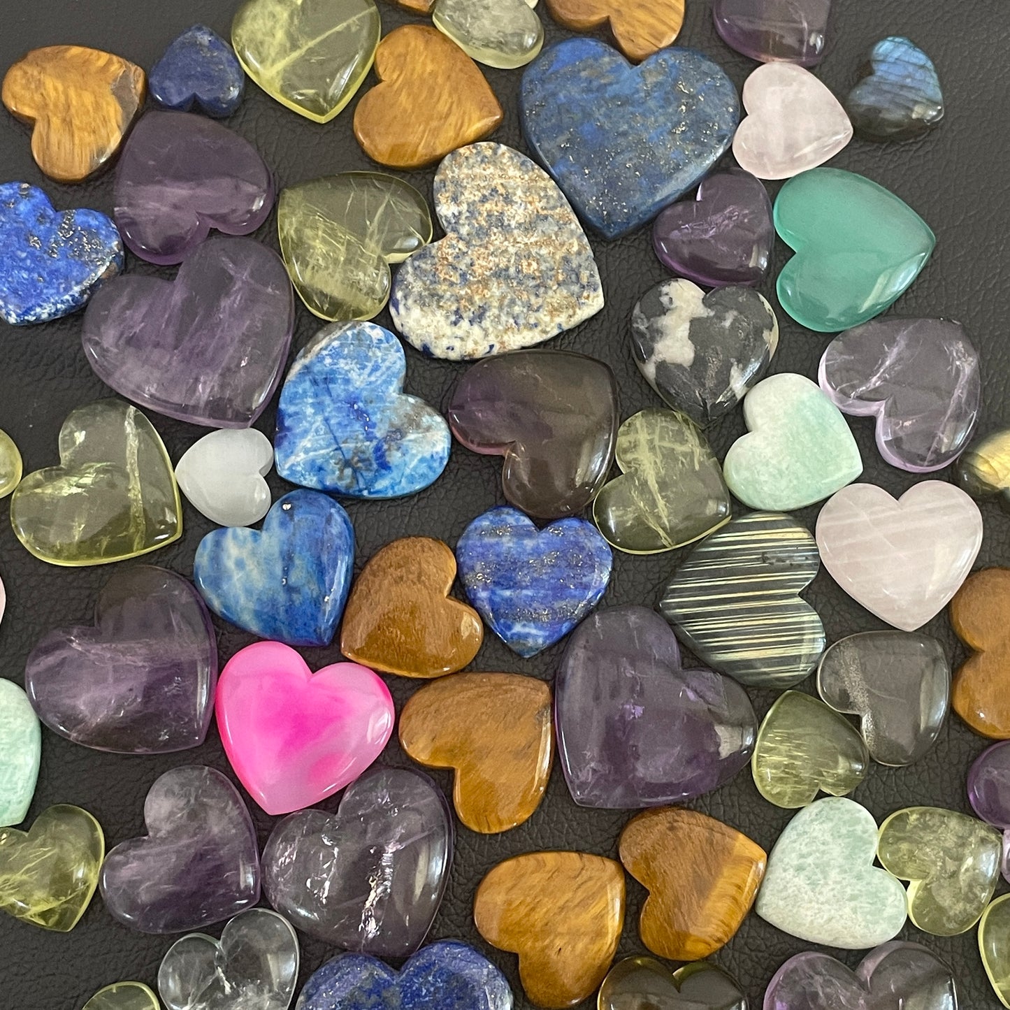 Natural Mix Stone Hearts Cabochon (Natural)