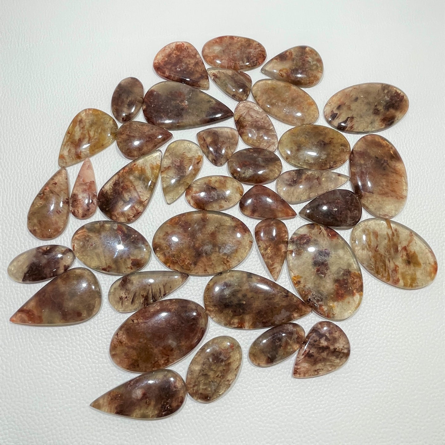 Natural Cherry Quartz Cabochon (Natural)