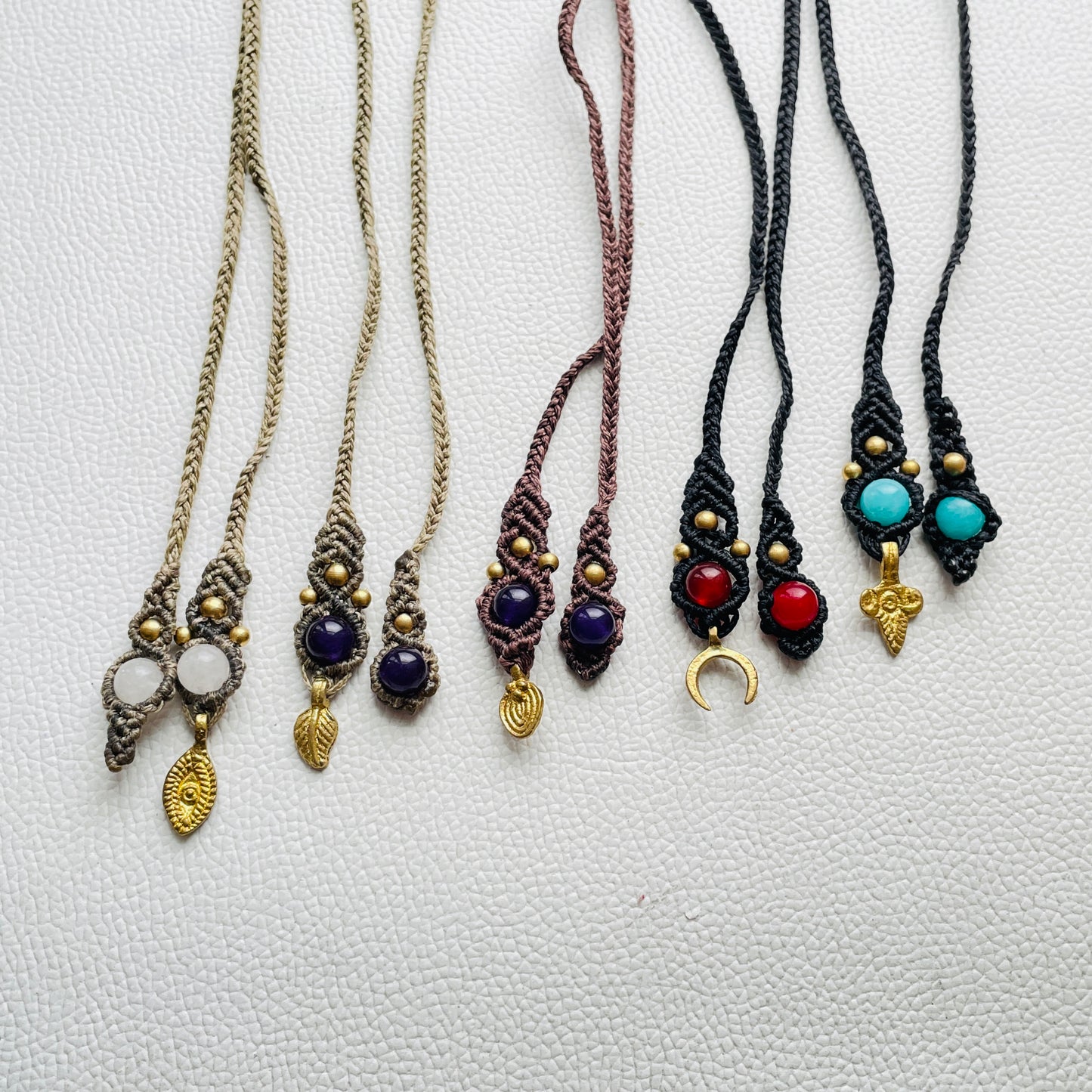 Macramé Necklace with Mix stone