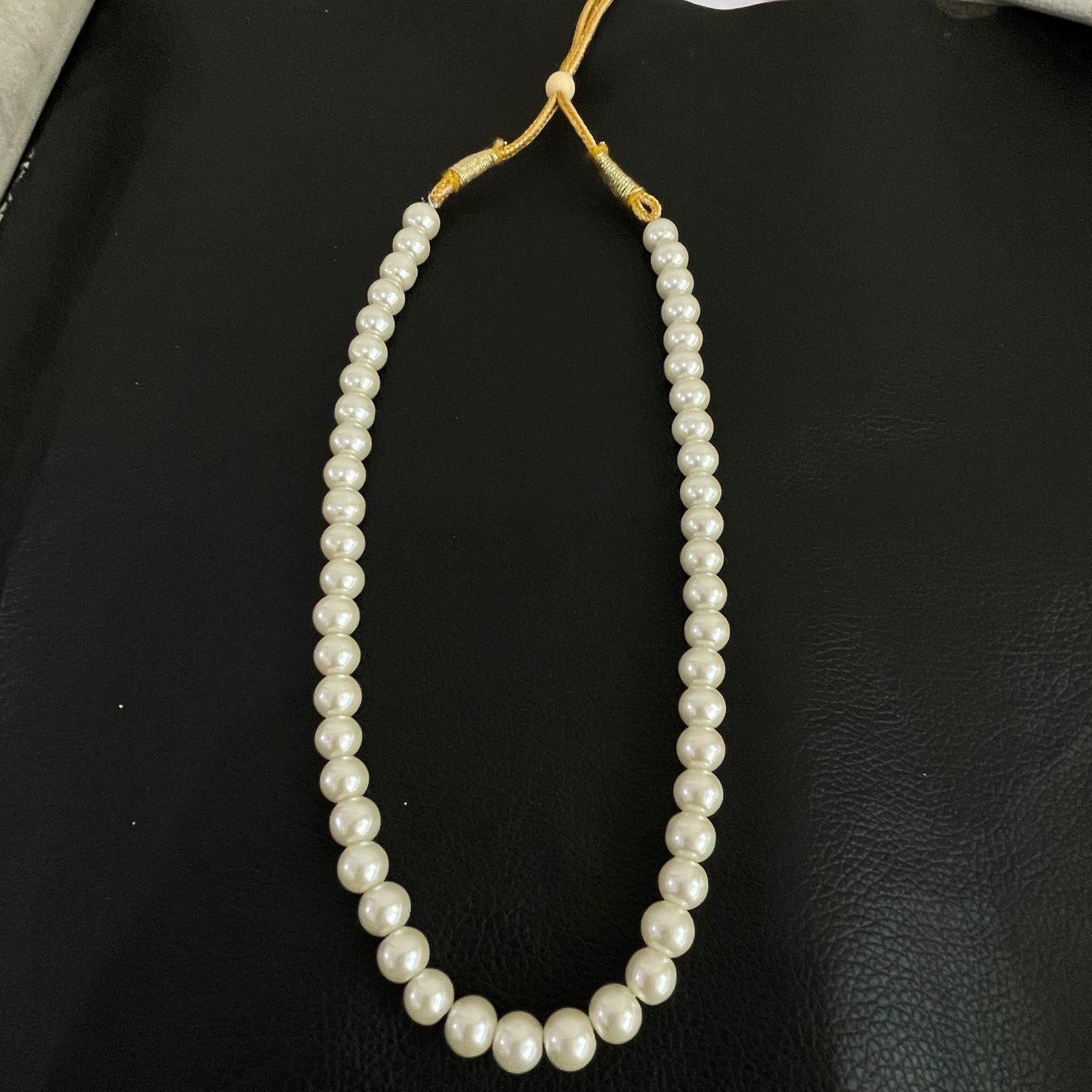 Natural Mother Of Pearl Beads Necklace (Lab-Created)