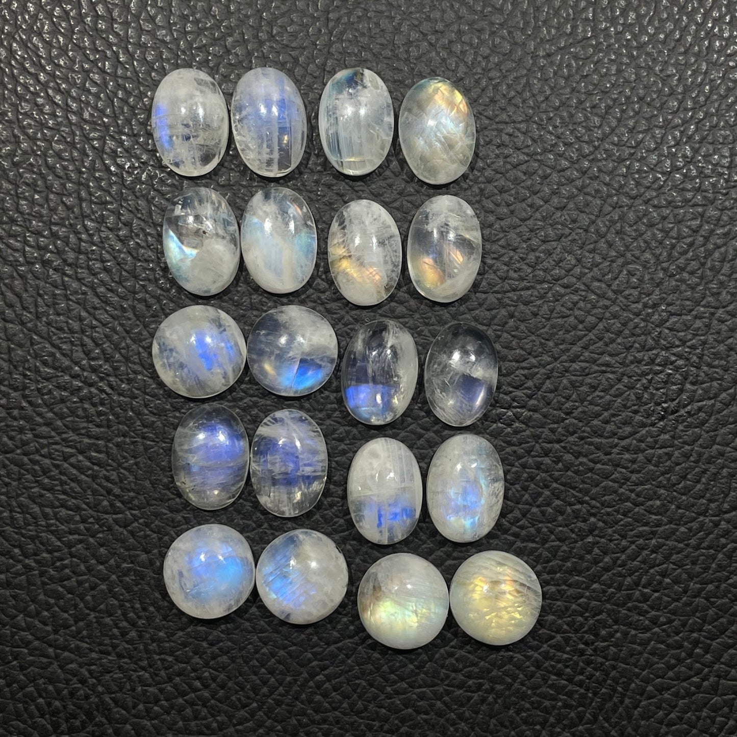 Natural Rainbow Moonstone Pairs Cabochon (Natural)