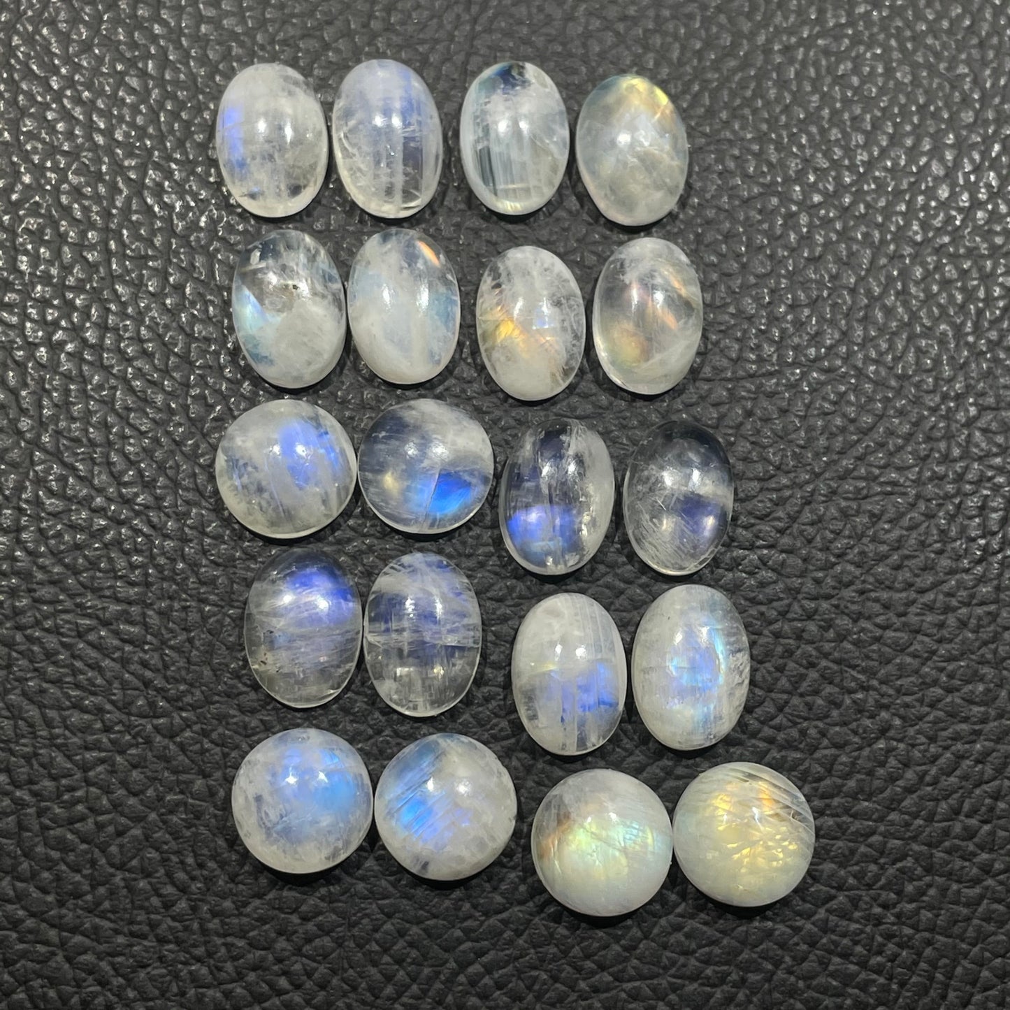 Natural Rainbow Moonstone Pairs Cabochon (Natural)