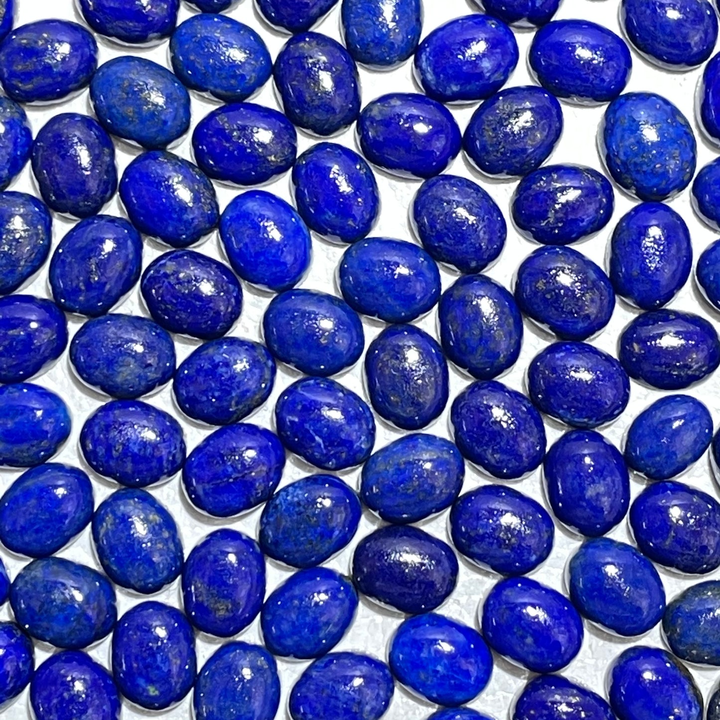 Natural Lapis Lazuli 8x10 mm Oval Cabochon (Natural)