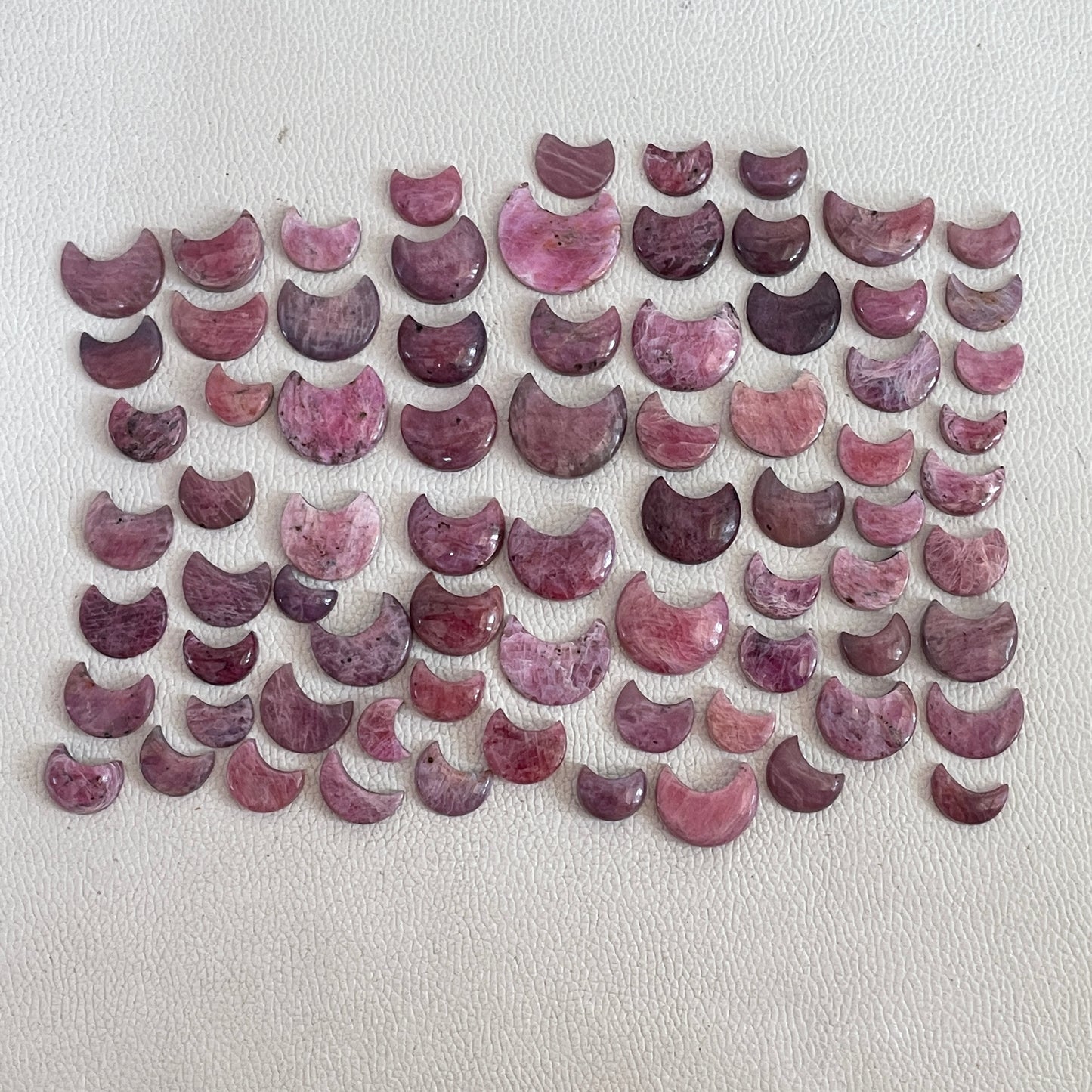 Natural Ruby Moons Cabochon (Natural)