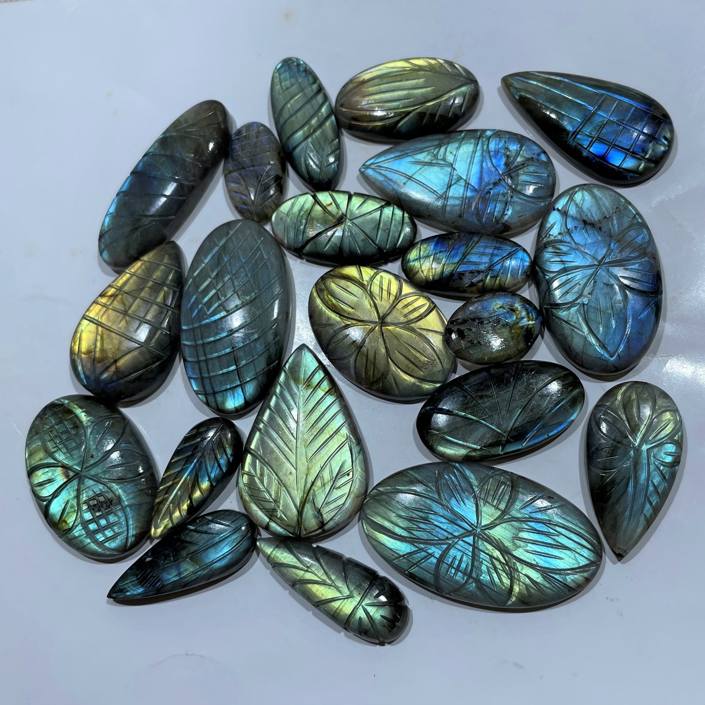 Natural Labradorite Carving (Natural)