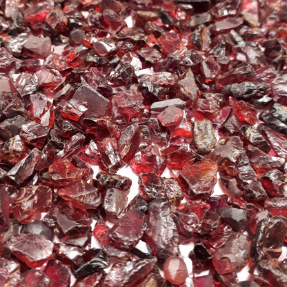 Natural Garnet Rough (Natural)