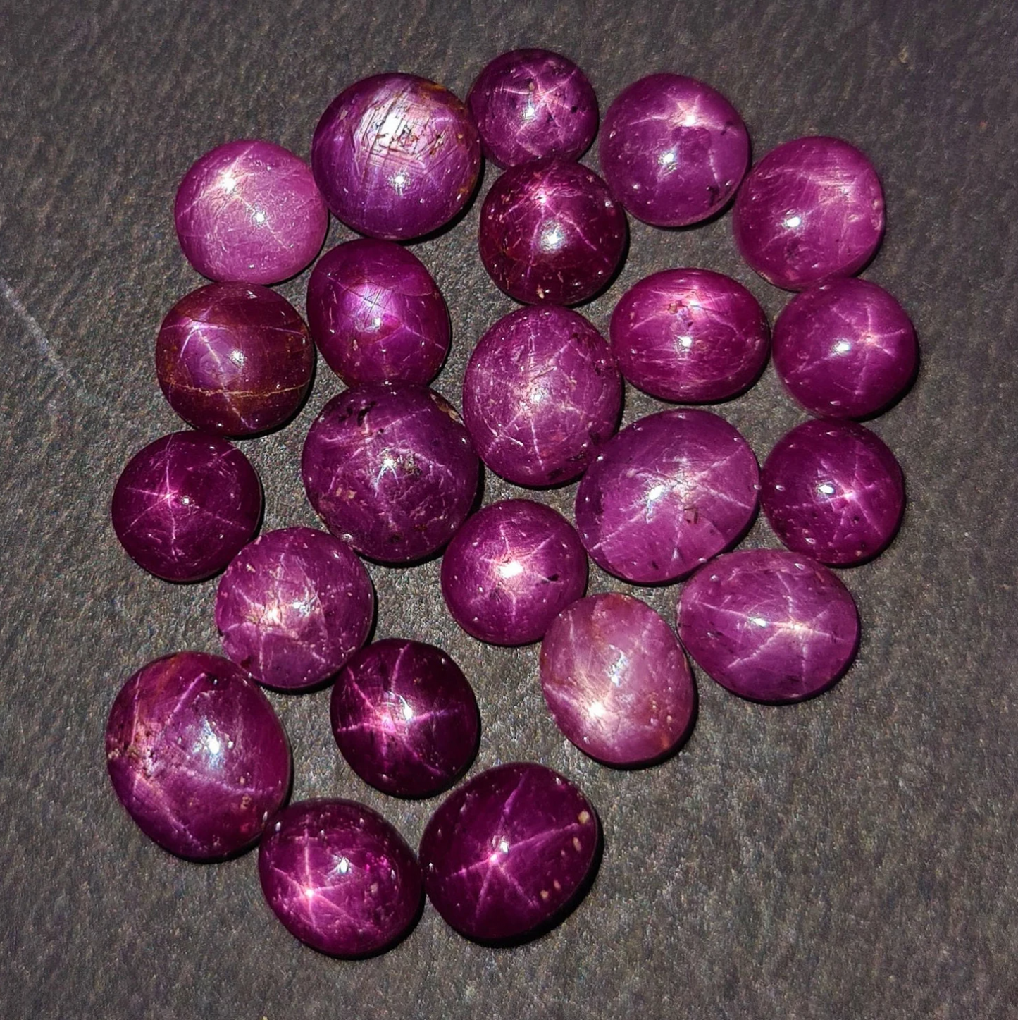 Natural Star Ruby Cabochon (Natural)