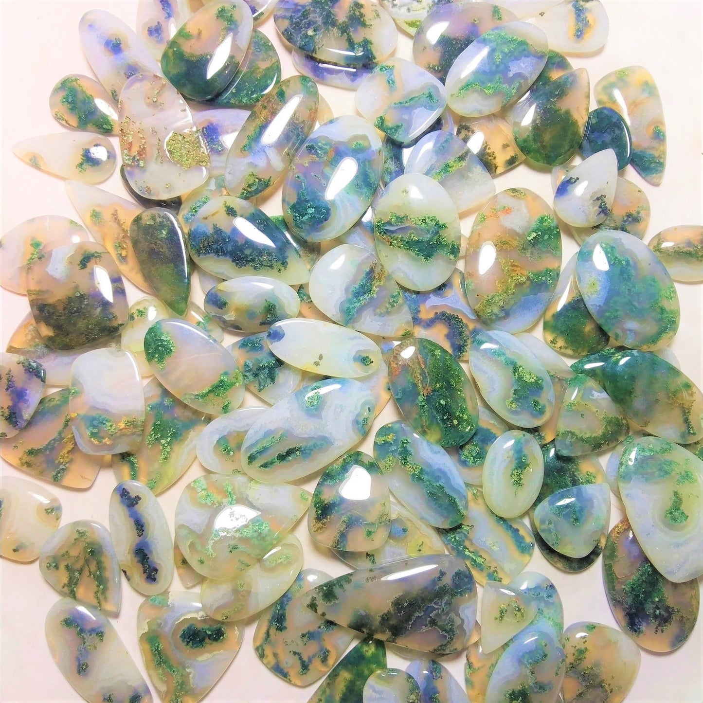 Natural Green Color Moss Agate Cabochon (Natural)