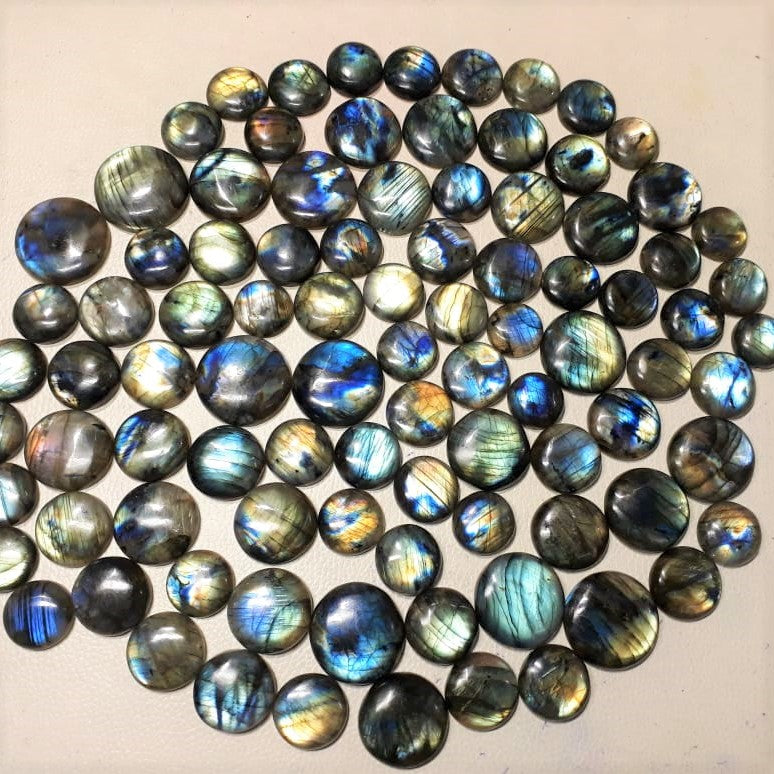 Natural Labradorite Round Cabochon (Natural)