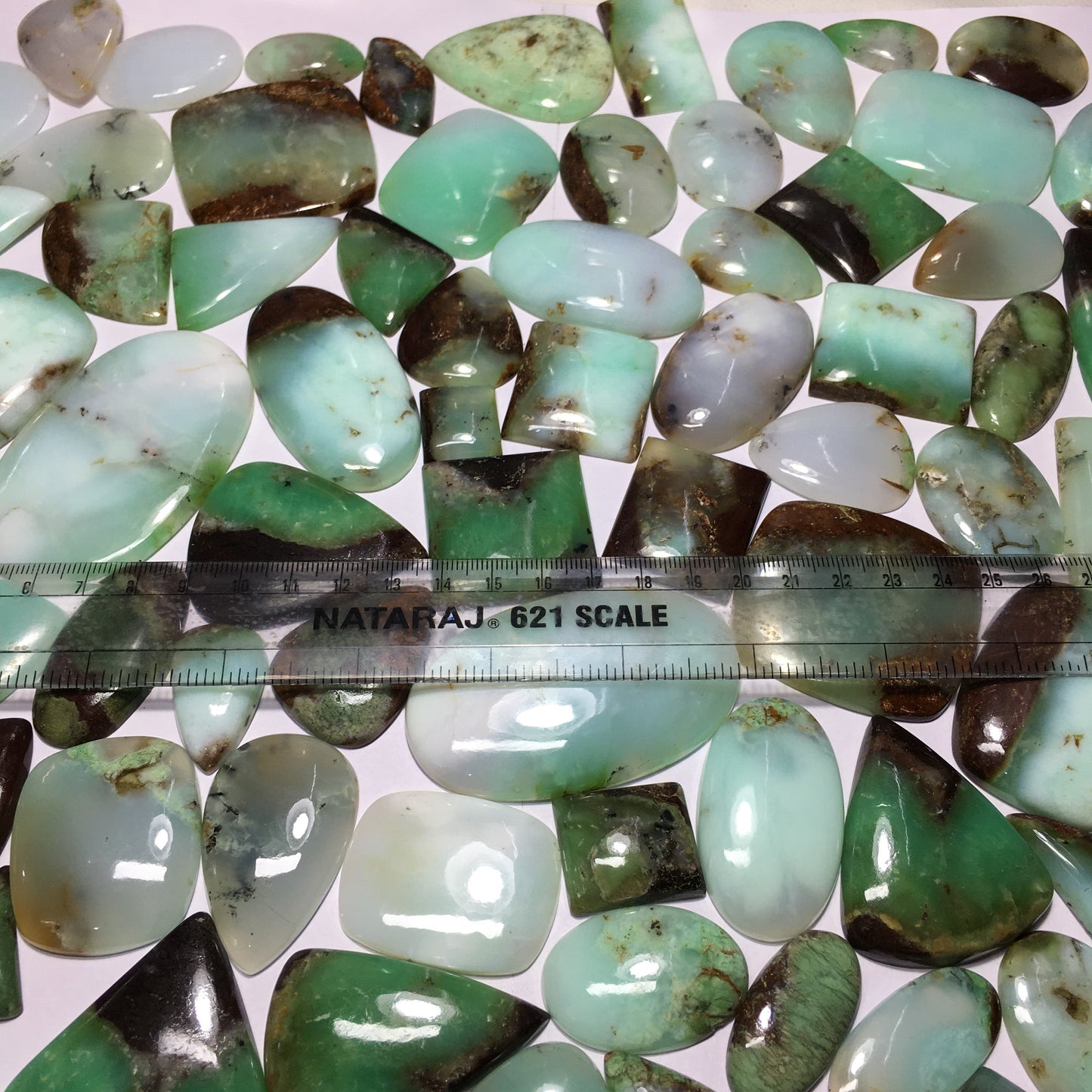 Natural Chrysoprase Cabochon (Natural)