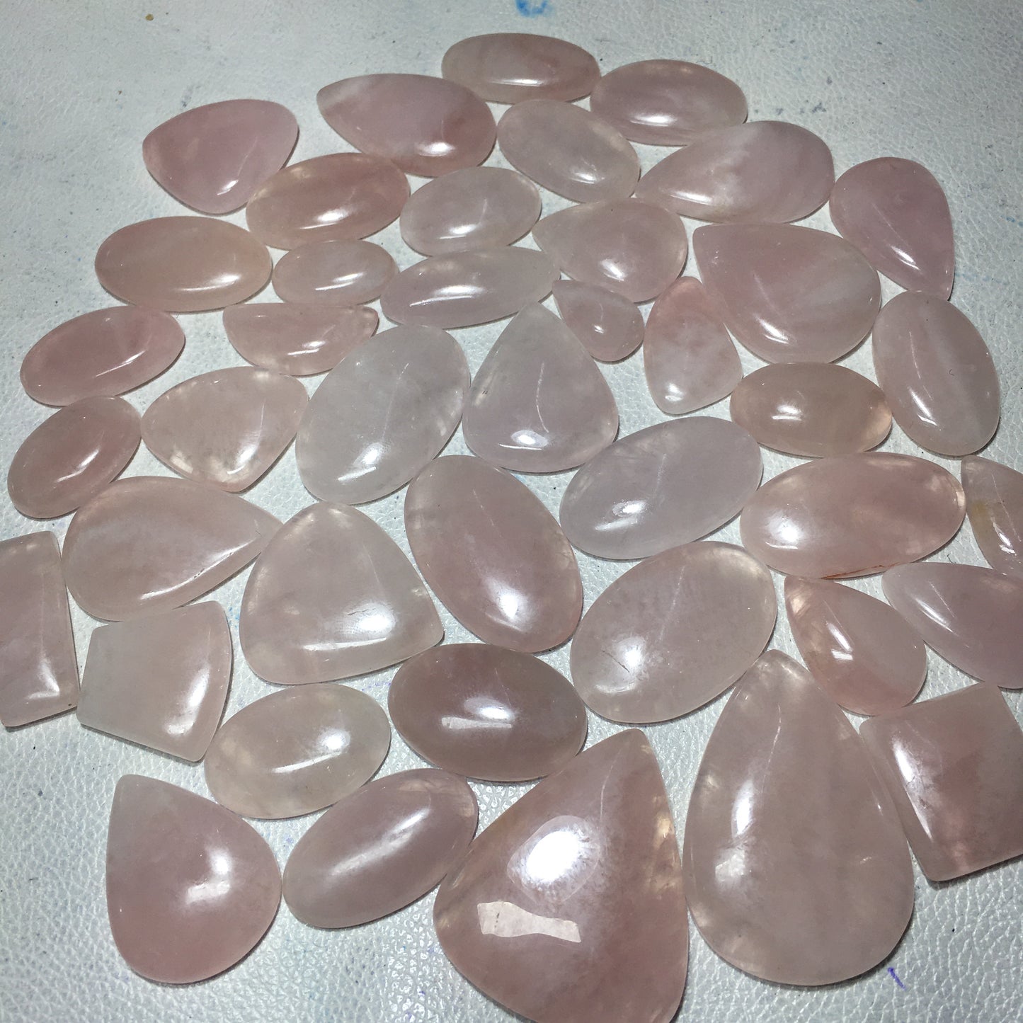 Natural Rose Quartz Cabochon (Natural)