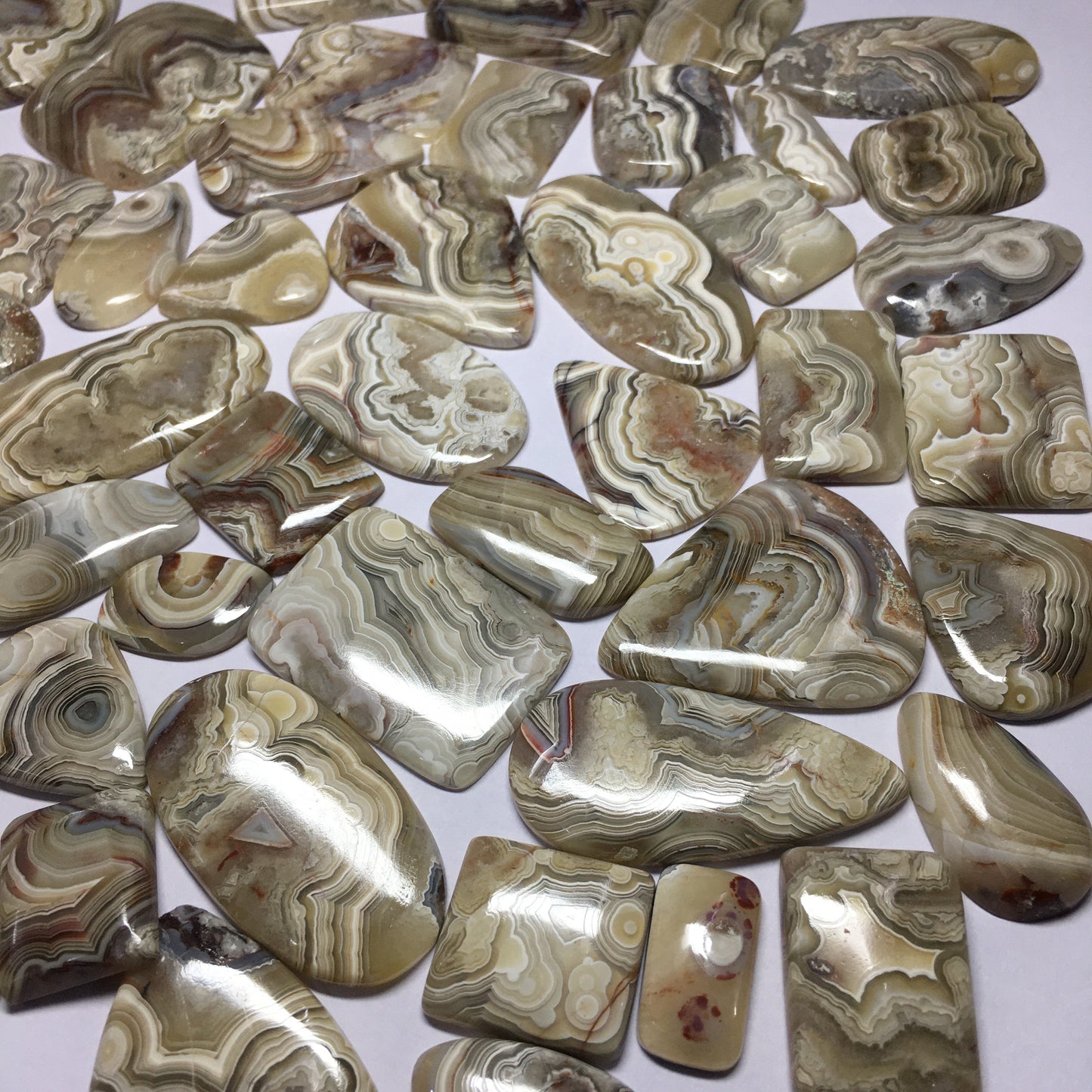 Natural Crazy Lace Agate Cabochon (Natural)