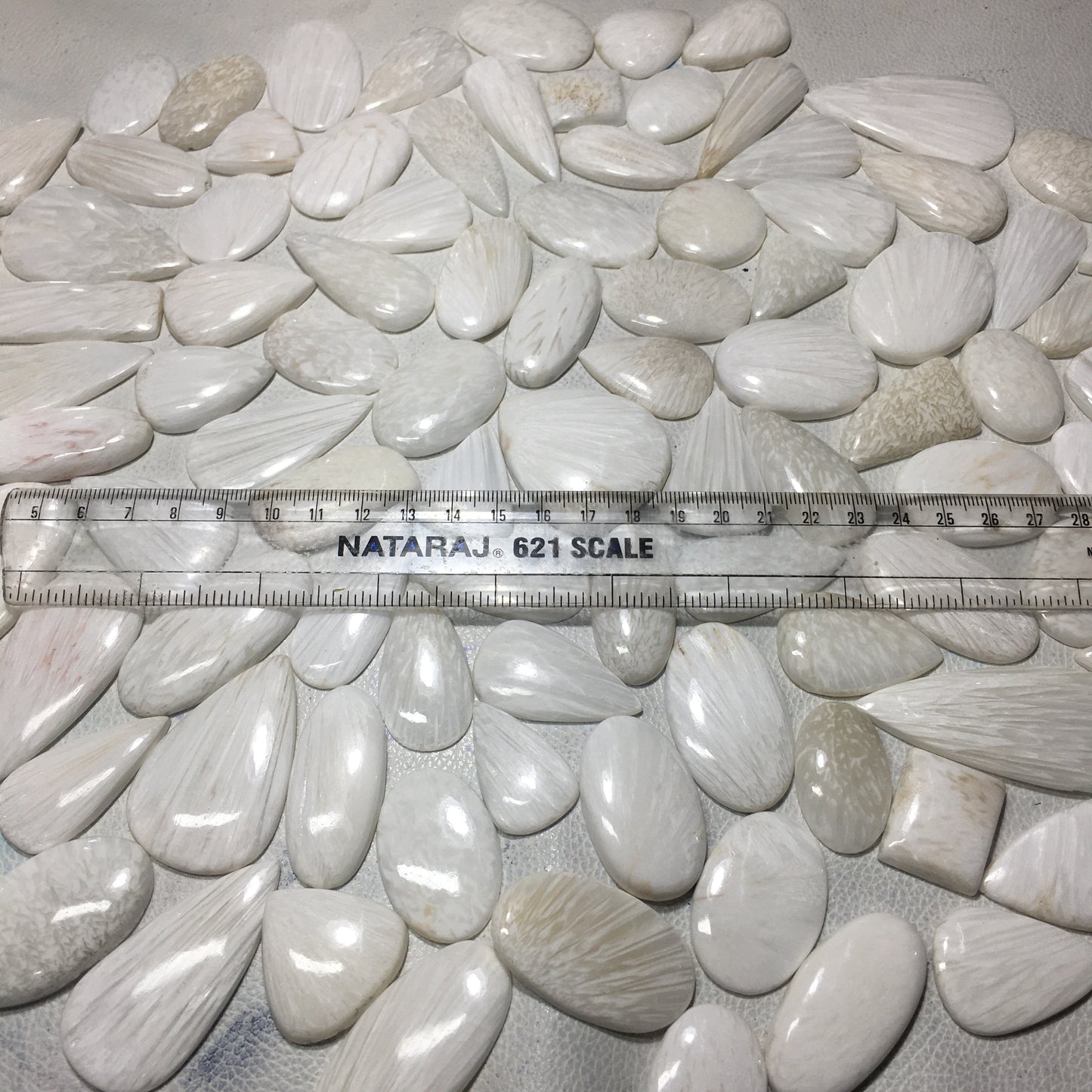 Natural White Scolecite Cabochon (Natural)