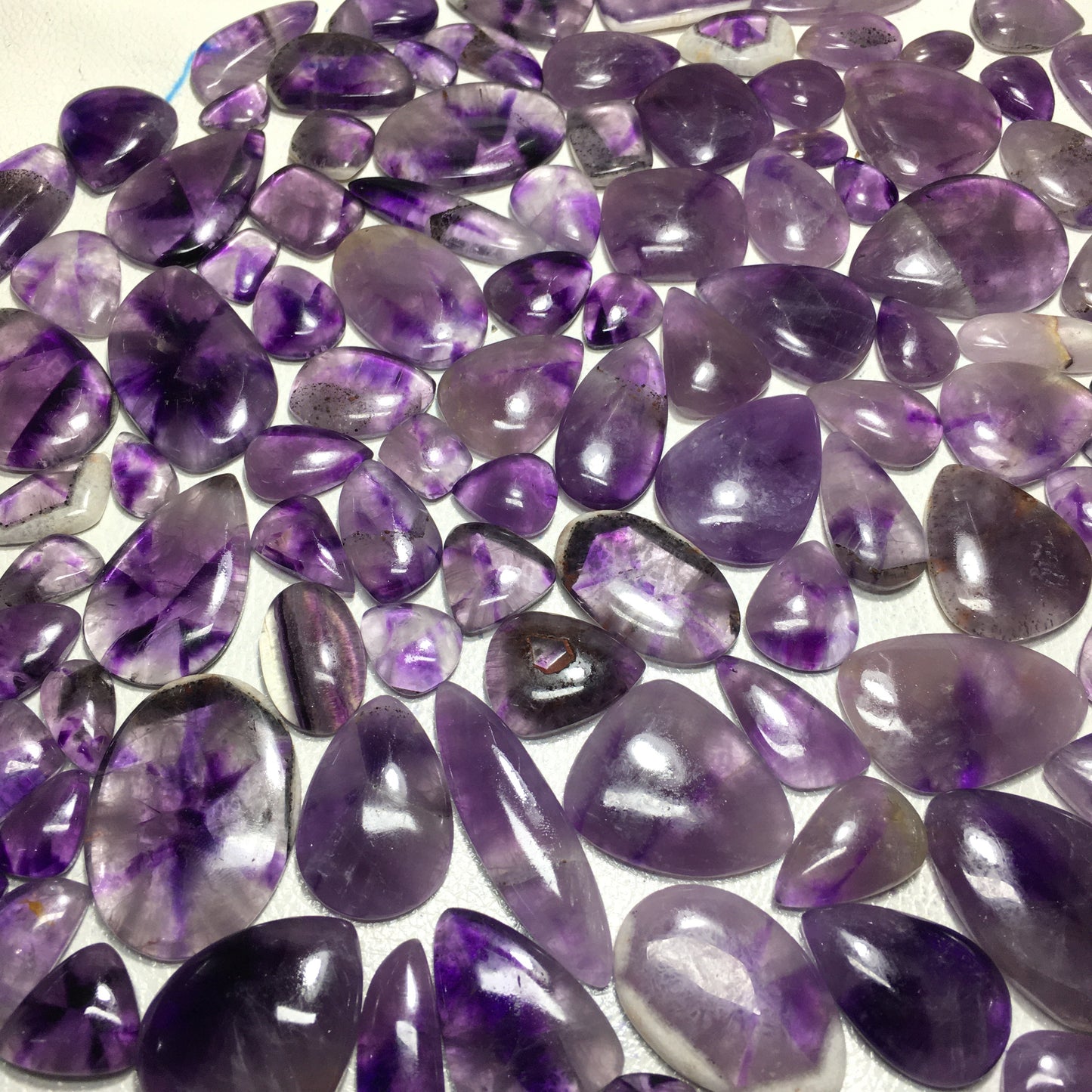 Natural Amethyst Star Cabochon (Natural)