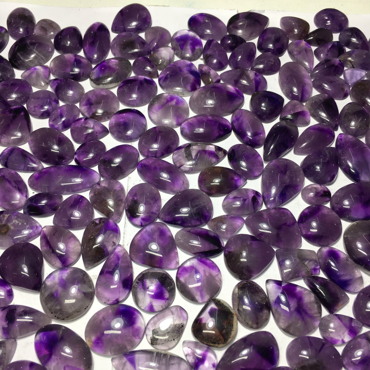 Natural Amethyst Star Cabochon (Natural)