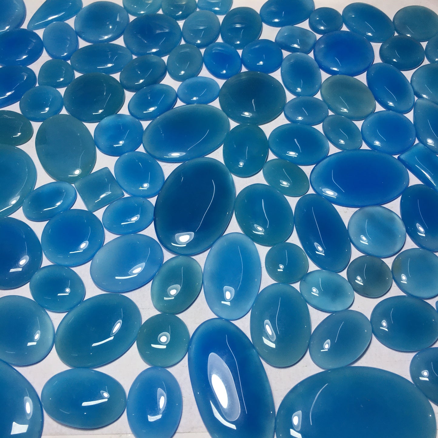 Natural Blue Onyx Cabochon (Natural)