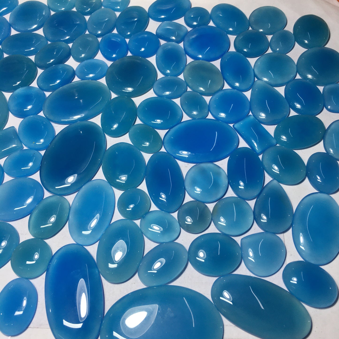 Natural Blue Onyx Cabochon (Natural)