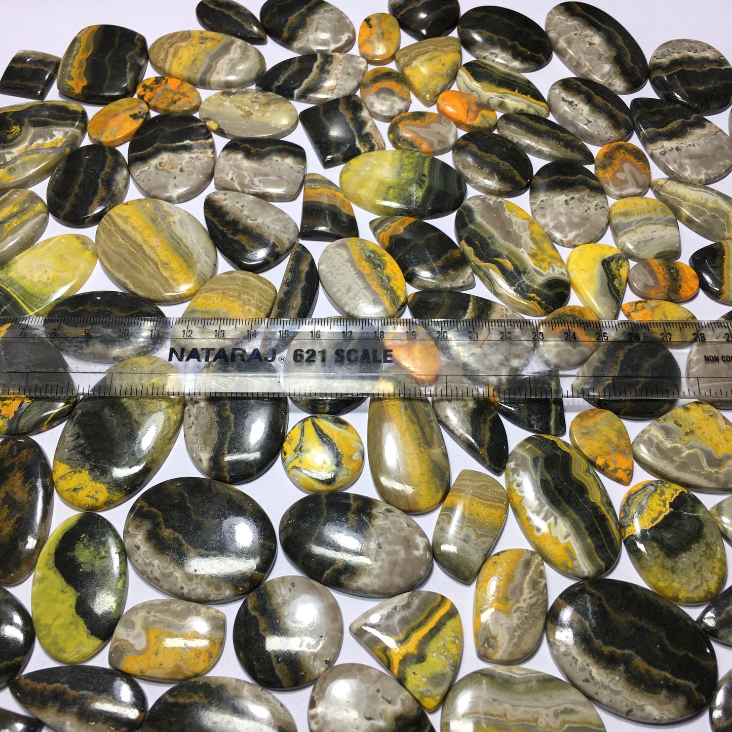 Natural Bumble Bee Jasper cabochon (Natural)