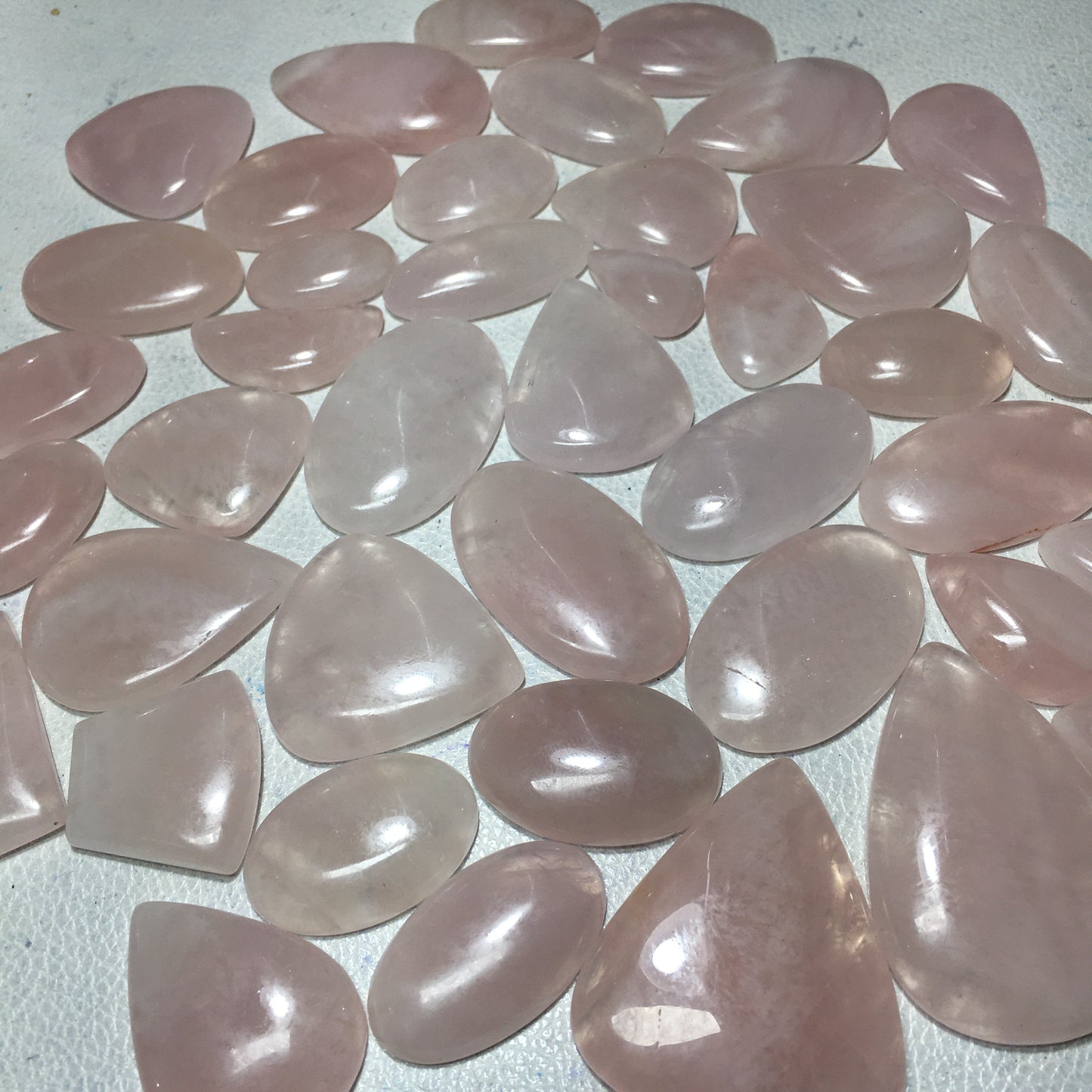 Natural Rose Quartz Cabochon (Natural)